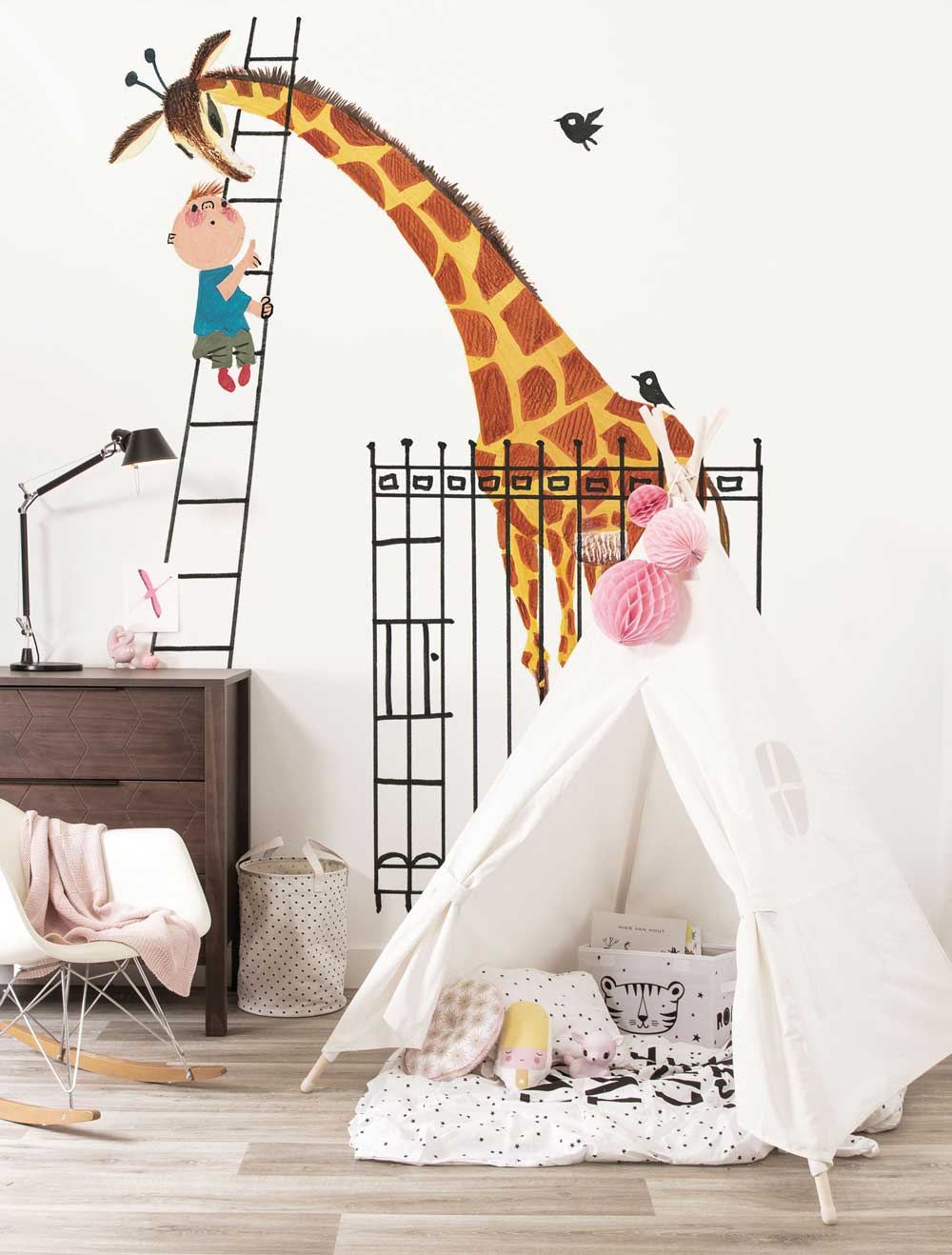 Wall Mural by Fiep Westendorp, Giant Giraffe